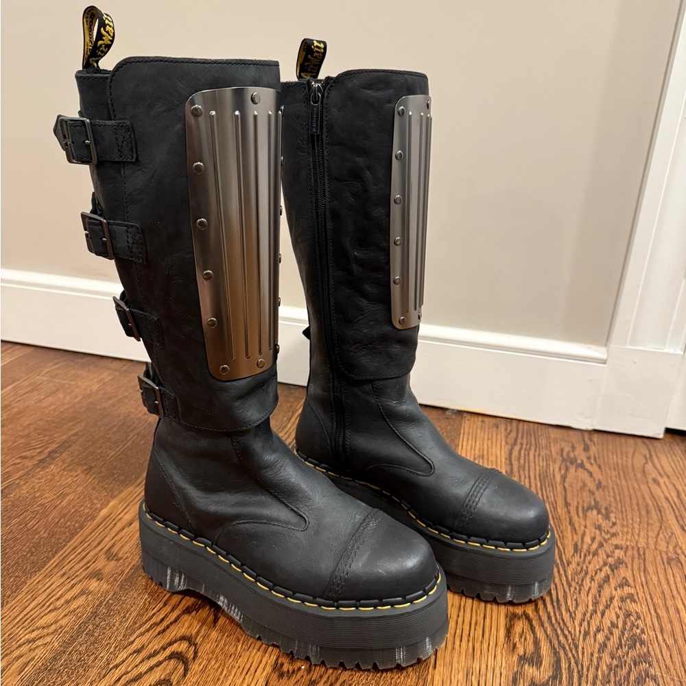 dr. doc martens jadon max high buckle platform boots 8